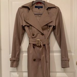 Cole Haan XS belted trench coat